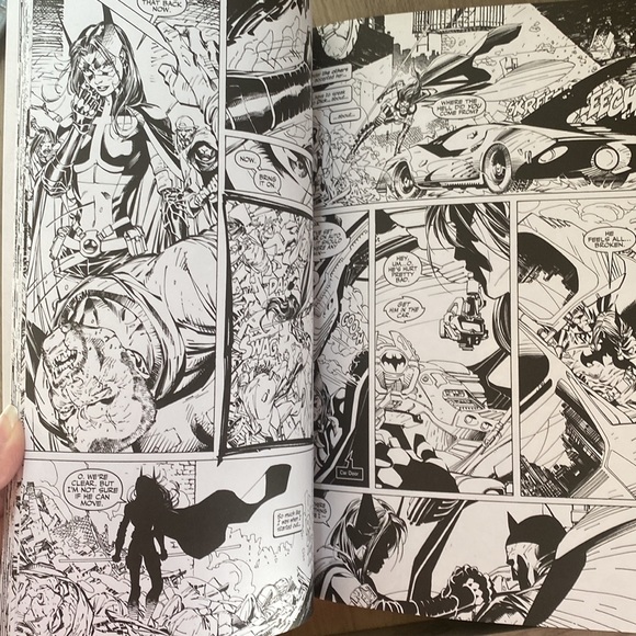 Batman Volume 1 - Picture 4 of 4